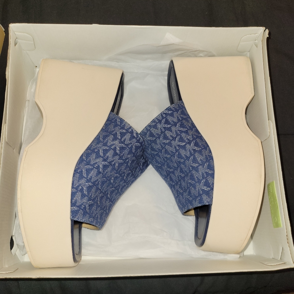 Shoes - Picture 8 of 12